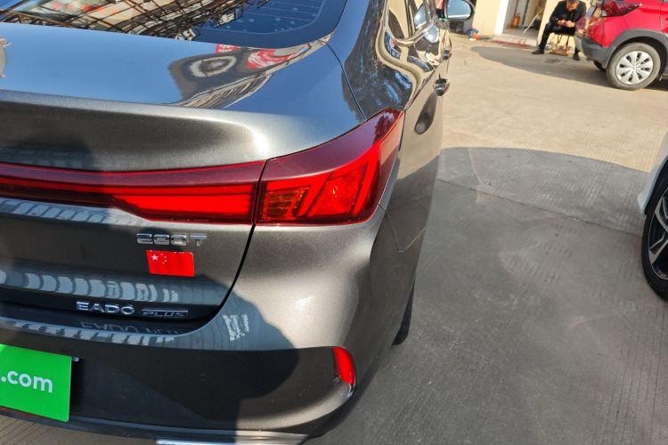 长安 逸动 2023款 畅享版 PLUS 蓝鲸NE 1.4T GDI DCT尊贵版车身外观6006