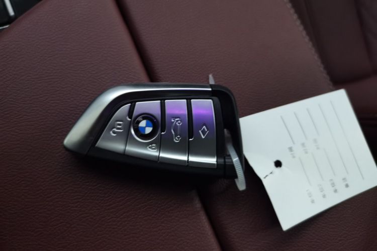 宝马5系 2022款 改款二 525Li 豪华套装中控内饰11