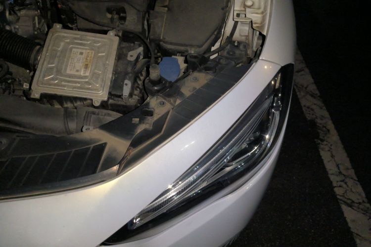 奔驰GLA 2020款 GLA 200局部细节9007