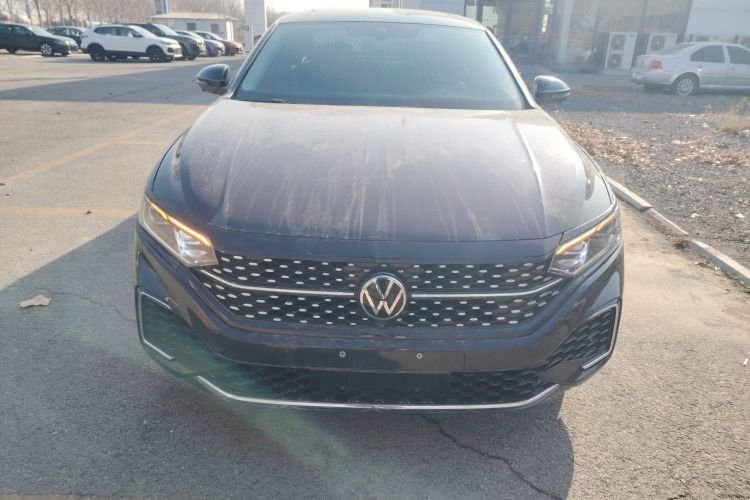 大众 帕萨特 2024款 380TSI 星空豪华版车身外观2