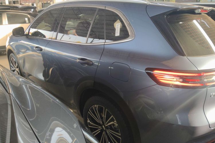 吉利银河 银河星舰7 EM-i 2025款 120km 领航版车身外观6003