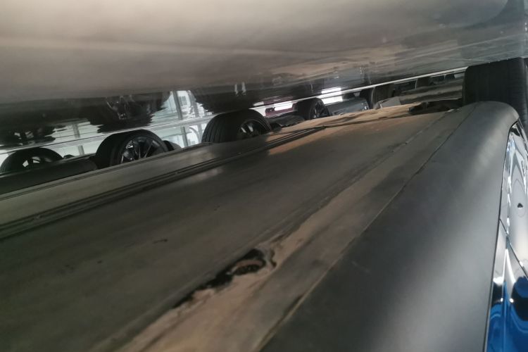 特斯拉 Model Y 2022款 改款 长续航全轮驱动版局部细节9002