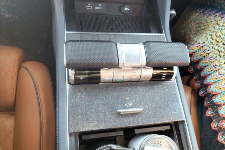 猛士917 2023款 增程基础版中控内饰18