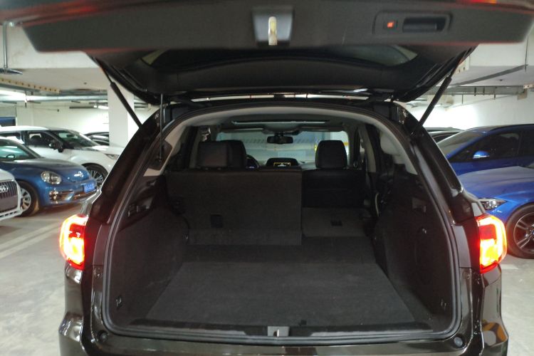 讴歌RDX(进口) 2016款 3.0L 四驱尊享版机舱底盘23