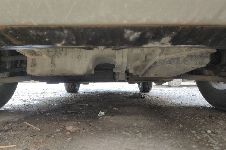 凯翼 炫界 2021款 1.5L CVT优享版局部细节9008