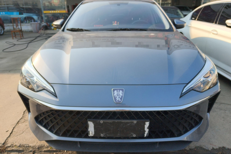 荣威i5 2023款 1.5L 手动舒享版车身外观2