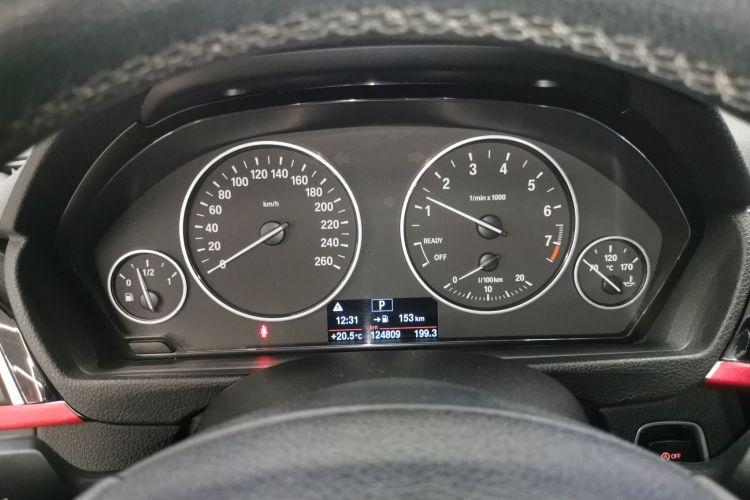 宝马3系 2017款 320Li 时尚型中控内饰14