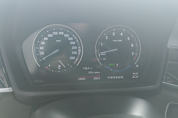 宝马X1新能源 2020款 xDrive30Le 尊享型中控内饰14