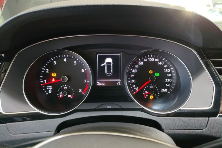 大众 迈腾 2019款 330TSI DSG 豪华型 国VI中控内饰14