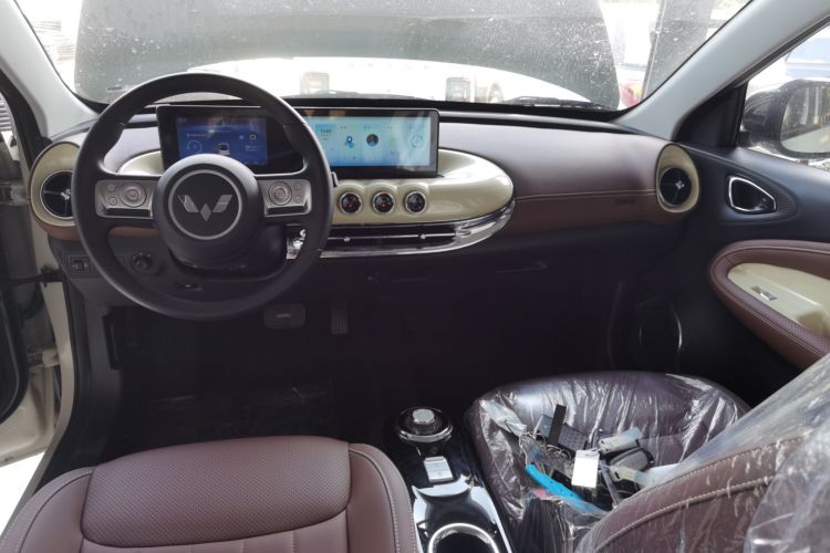 五菱汽车 五菱缤果 2024款 333km 悦享款中控内饰12