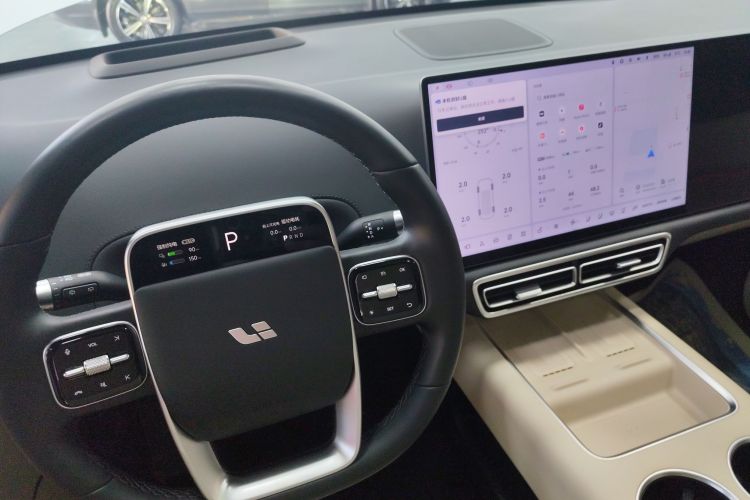 理想汽车 理想L6 2024款 Pro中控内饰18