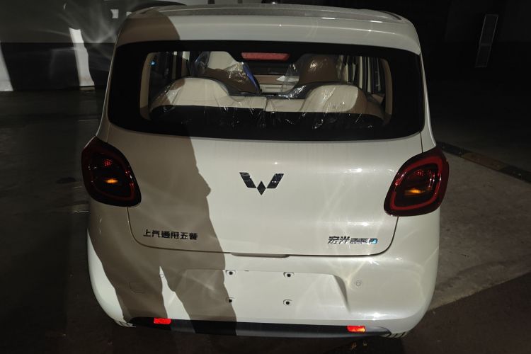 五菱汽车 宏光MINIEV 2025款 四门版 进阶款车身外观6