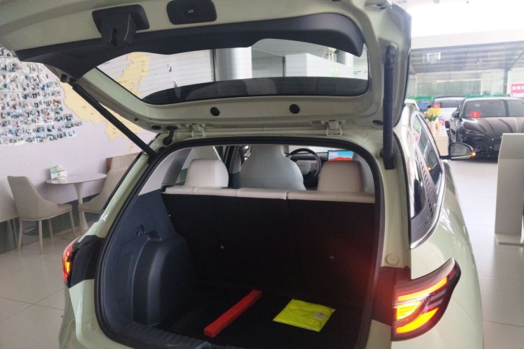 吉利银河 星愿 2025款 UP 410km 探索+版局部细节23