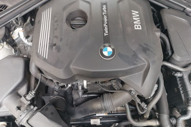 宝马3系 2019款 320Li M运动曜夜版局部细节24