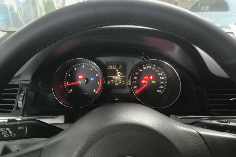 大众 宝来 2014款 1.6L 自动舒适型中控内饰14