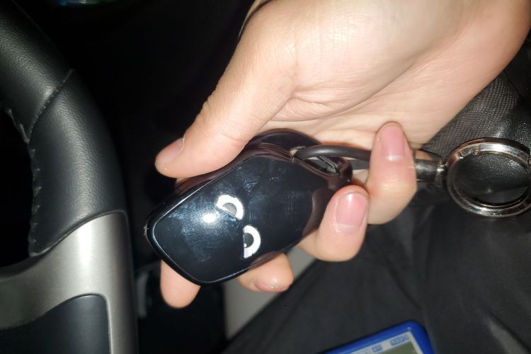 比亚迪 海豚 2021款 405km 时尚版中控内饰11