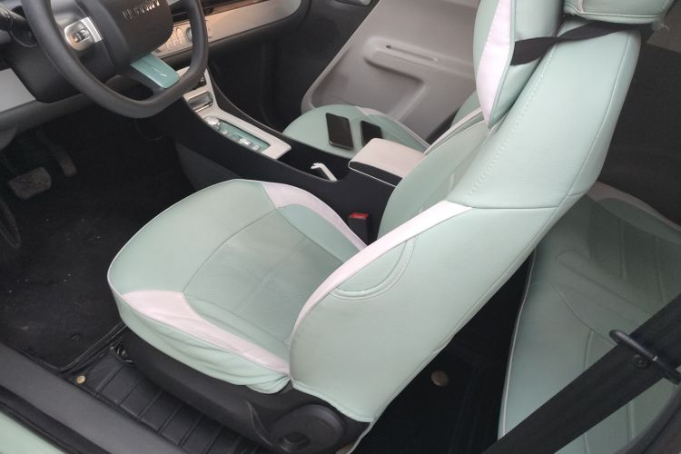 长安启源 长安Lumin 2023款 205km 香沁款中控内饰19