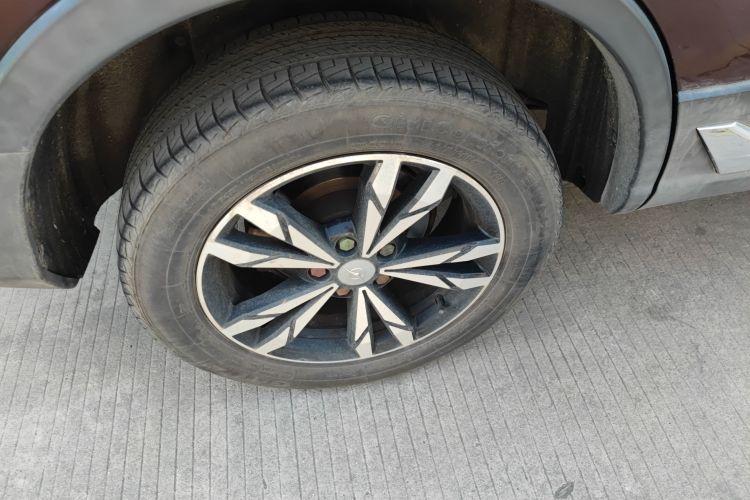 海马S5 2019款 160 手动豪华型车身外观6008