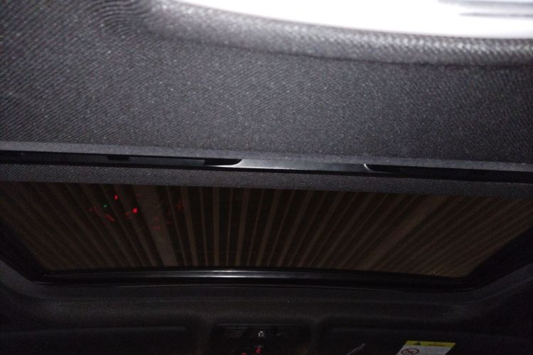 宝马3系 2017款 320i M运动型中控内饰22