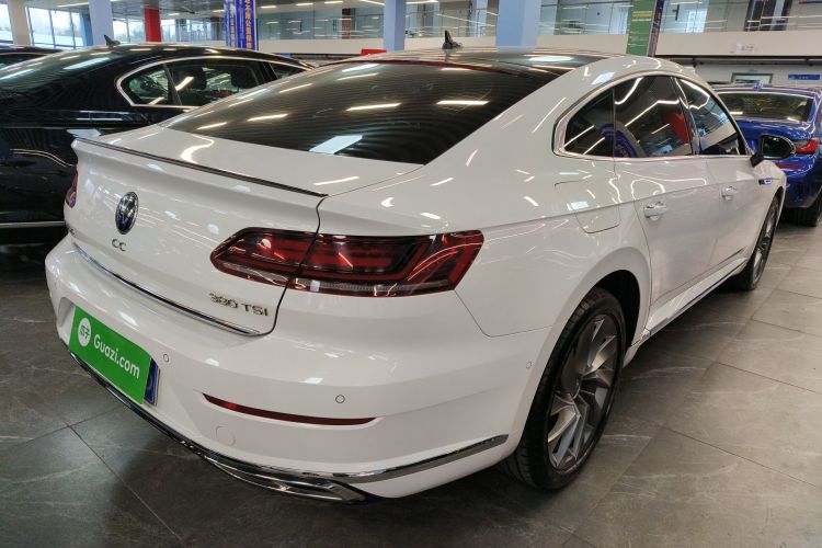 一汽-大众CC 2023款 380TSI 夺目版车身外观7