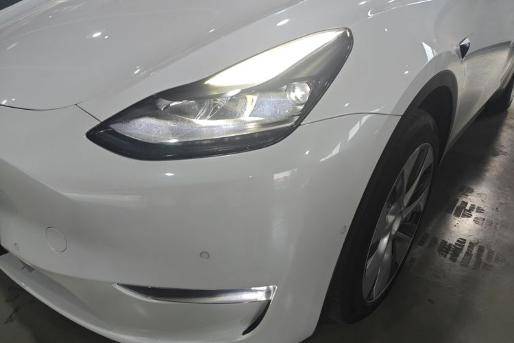 特斯拉 Model Y 2022款 长续航全轮驱动版局部细节36