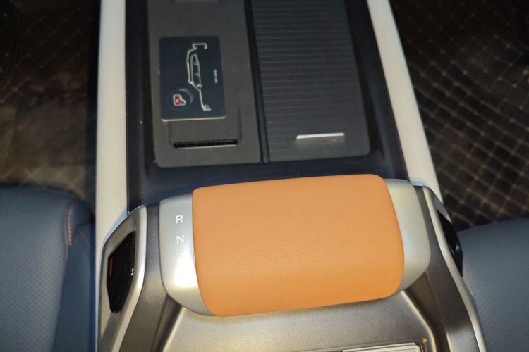 深蓝汽车 深蓝G318 2024款 四驱舒享版中控内饰18