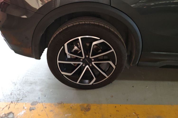 领克01 EM-P 2023款 1.5TD EM-P PM车身外观6008