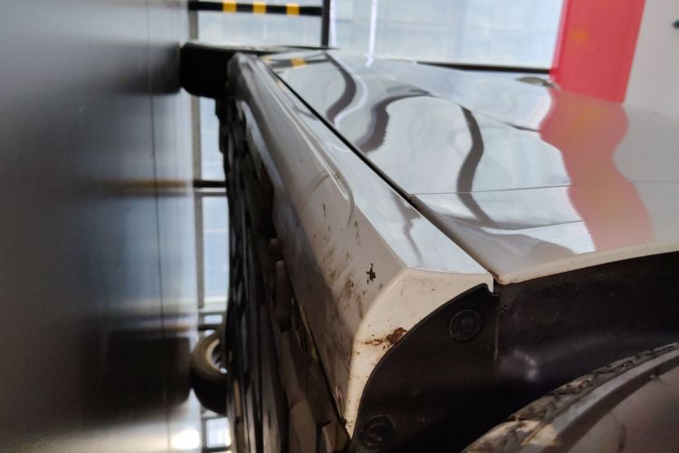 奔驰A级 2021款 A 180 L 运动轿车局部细节9001