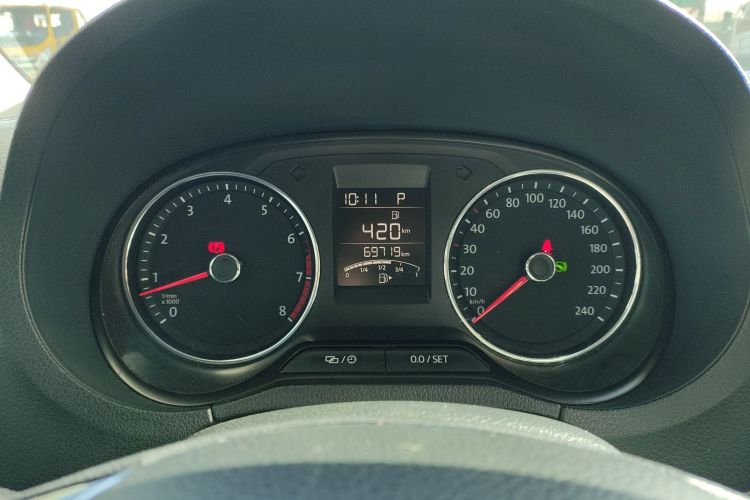 大众 Polo 2016款 1.6L 自动舒适型中控内饰14