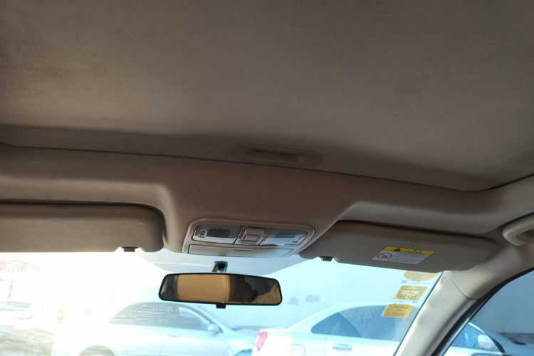 长安 逸动DT 2018款 1.6L 手动智享型局部细节22