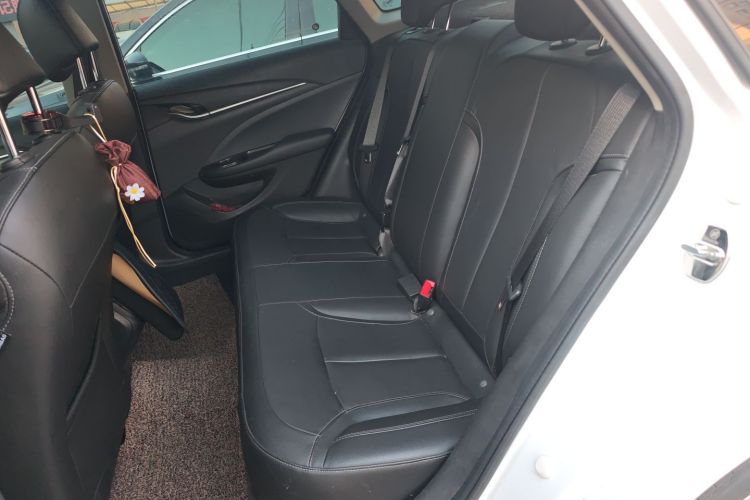 别克 英朗 2019款 18T 自动互联精英型 国VI中控内饰21