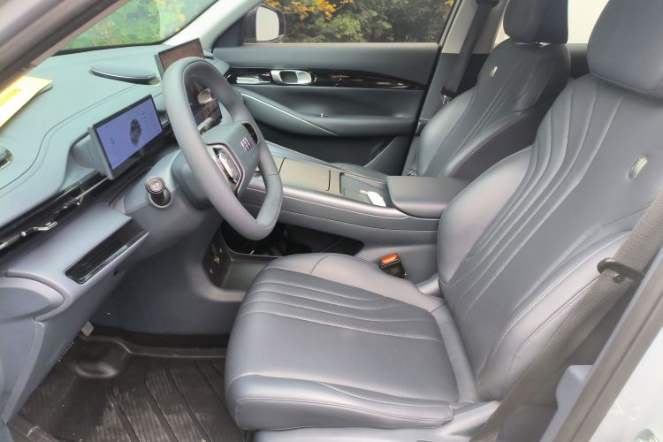 吉利银河 银河E5 2024款 530km 探索+版中控内饰19