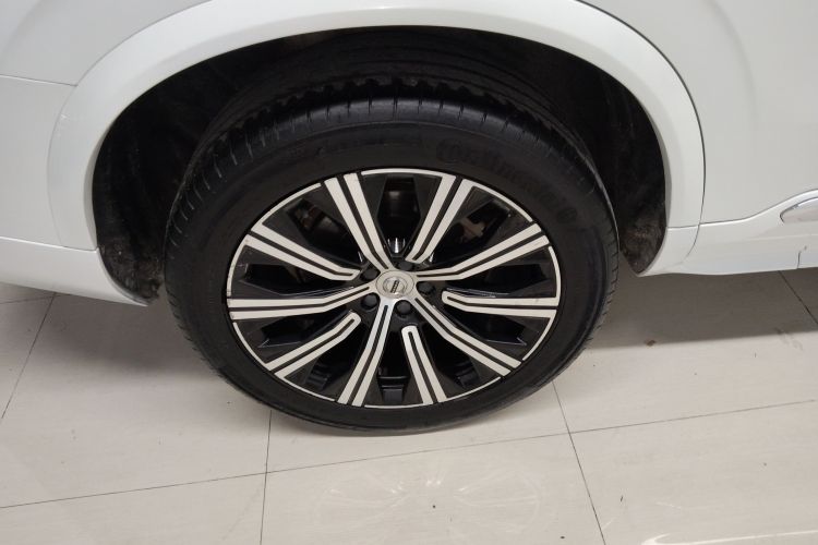 沃尔沃XC90 2020款 T5 智行豪华版 5座车身外观6008