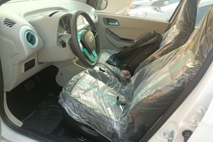 江铃集团新能源 易至EV2 2026款 PLUS+ 舒适型中控内饰19