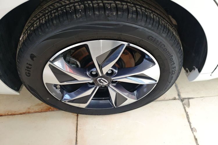 广汽传祺 传祺M6 2023款 PRO 270T DCT豪华版车身外观6008