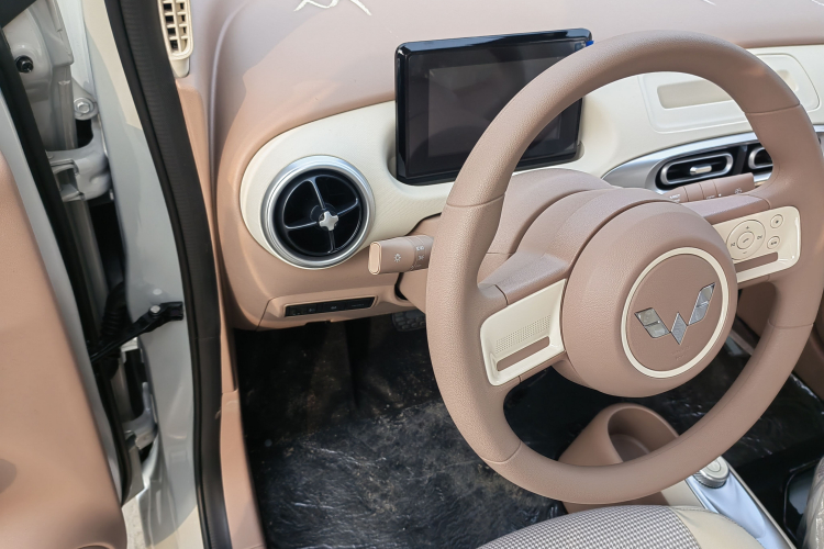 五菱汽车 宏光MINIEV 2025款 四门版 进阶款局部细节13