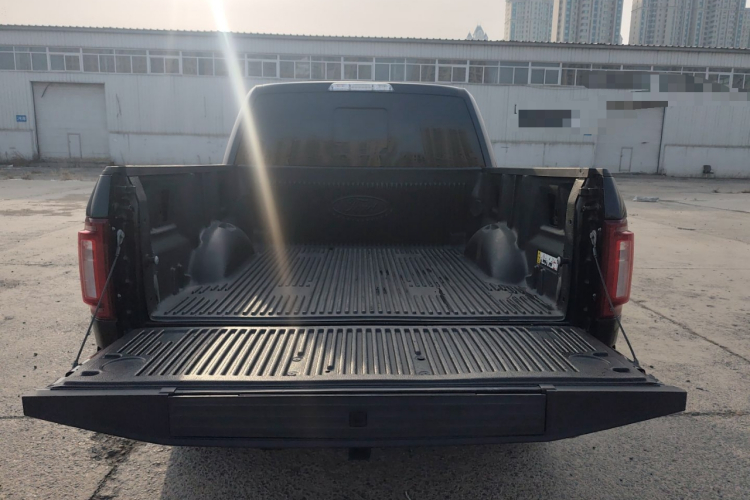 福特F-150猛禽 2019款 3.5T LTD中控内饰23