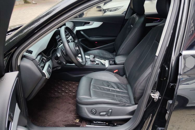 奥迪A4L 2019款 40 TFSI 时尚型 国VI局部细节19