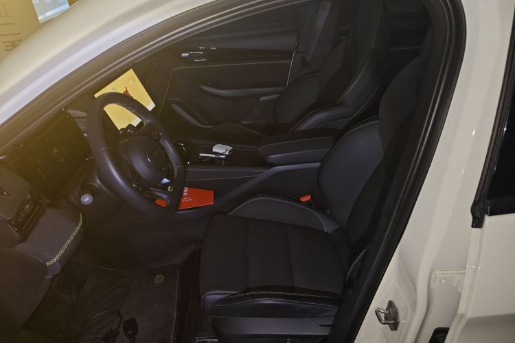 领克03 2023款 2.0TD DCT劲Pro局部细节19