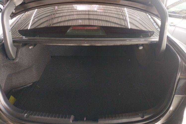 马自达 阿特兹 2020款 2.5L 蓝天尊崇版局部细节23