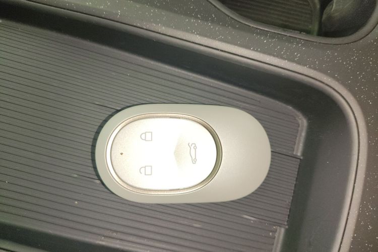 蔚来ET5T 2024款 75kWh Touring中控内饰7001