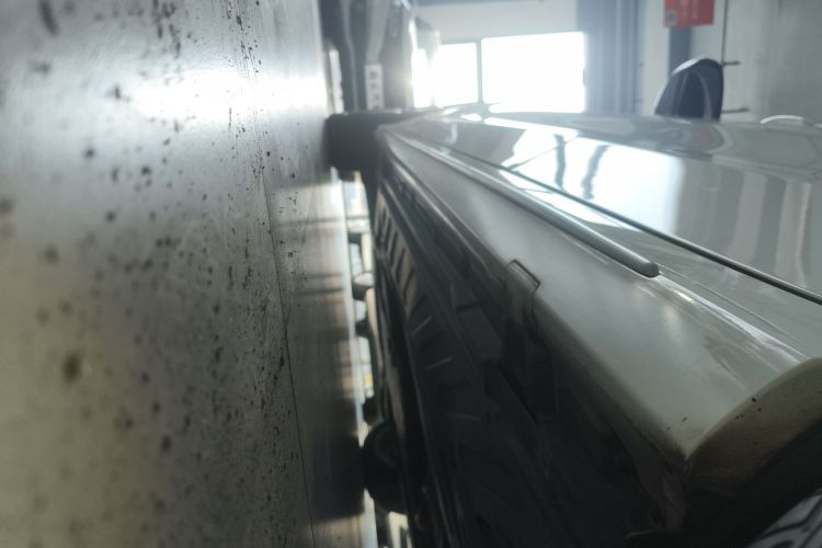 奔驰C级 2018款 C 200 L 运动版 成就特别版局部细节9002