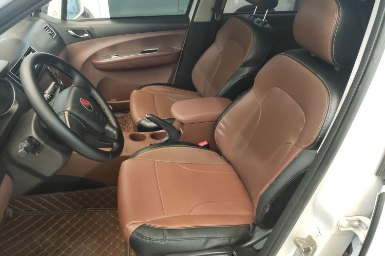 东风风行 景逸X5 2016款 1.6L 手动豪华型中控内饰19