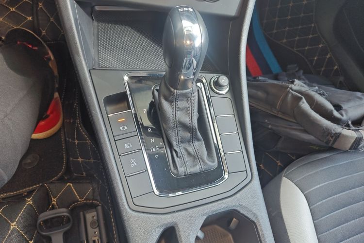 大众 宝来 2023款 200TSI DSG畅行版中控内饰18