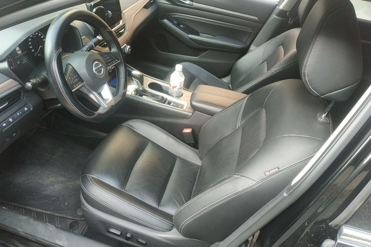 日产 天籁 2021款 2.0L XL 舒适版局部细节19