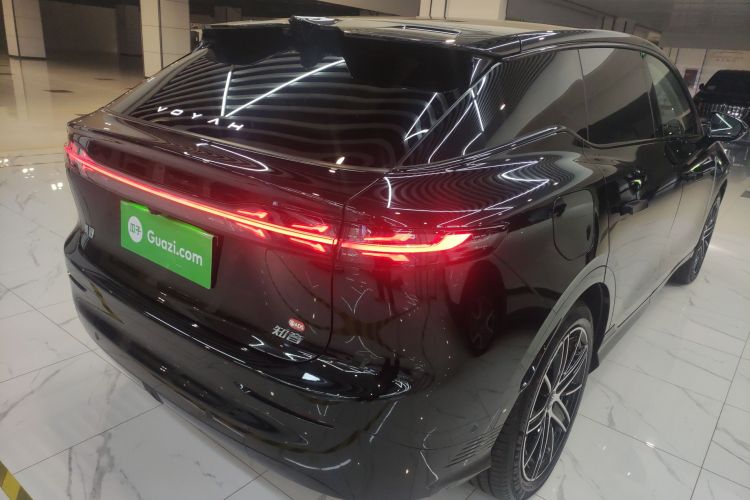 岚图汽车 岚图知音 2025款 四驱乾崑版车身外观7