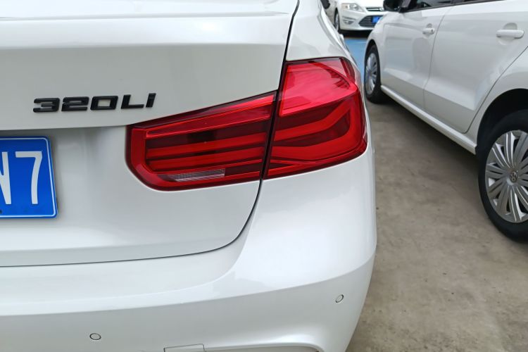 宝马3系 2018款 320Li 时尚型车身外观6006