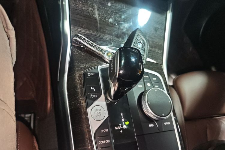 宝马3系 2022款 325Li M运动套装局部细节18