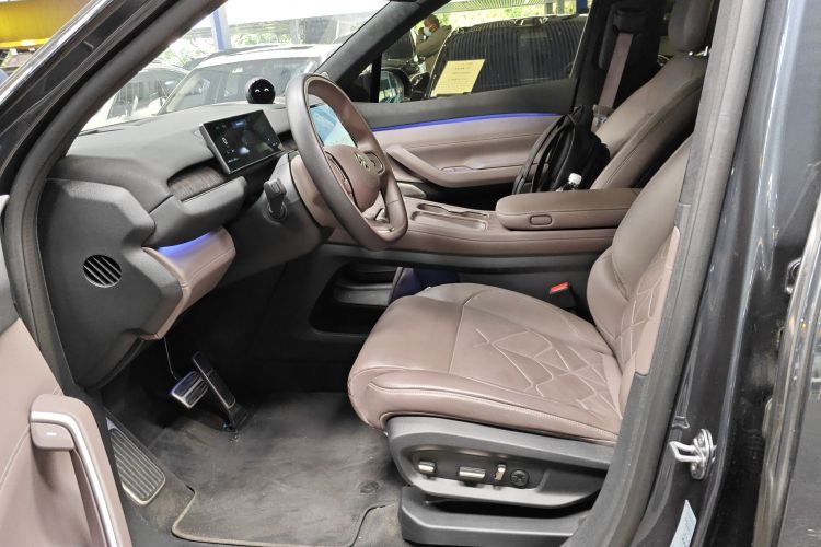 蔚来ES7 2022款 100kWh中控内饰19