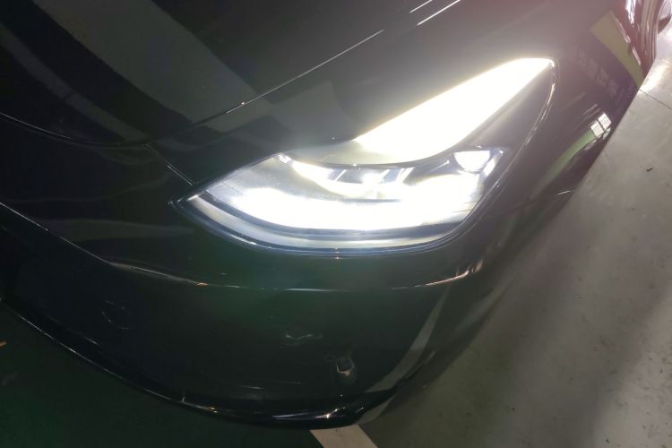 特斯拉 Model Y 2023款 后轮驱动版局部细节36